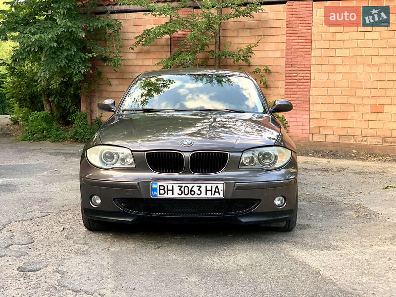 Bmw 1 series (2005)