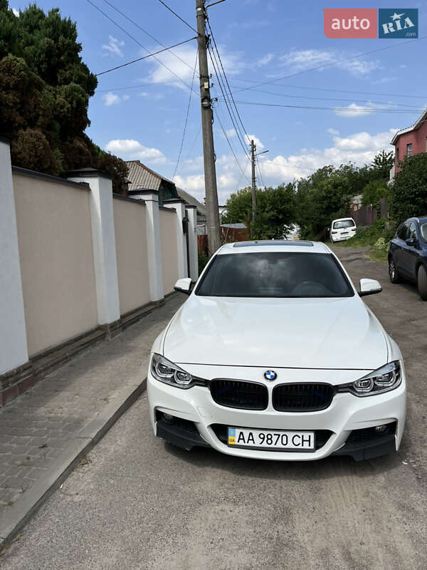 Bmw 330e (2018)