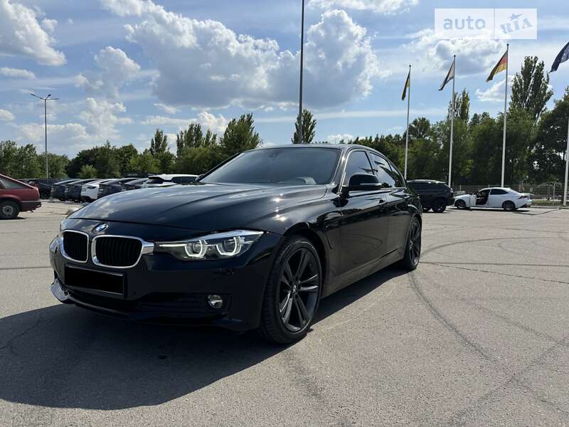Bmw 330e (2018)