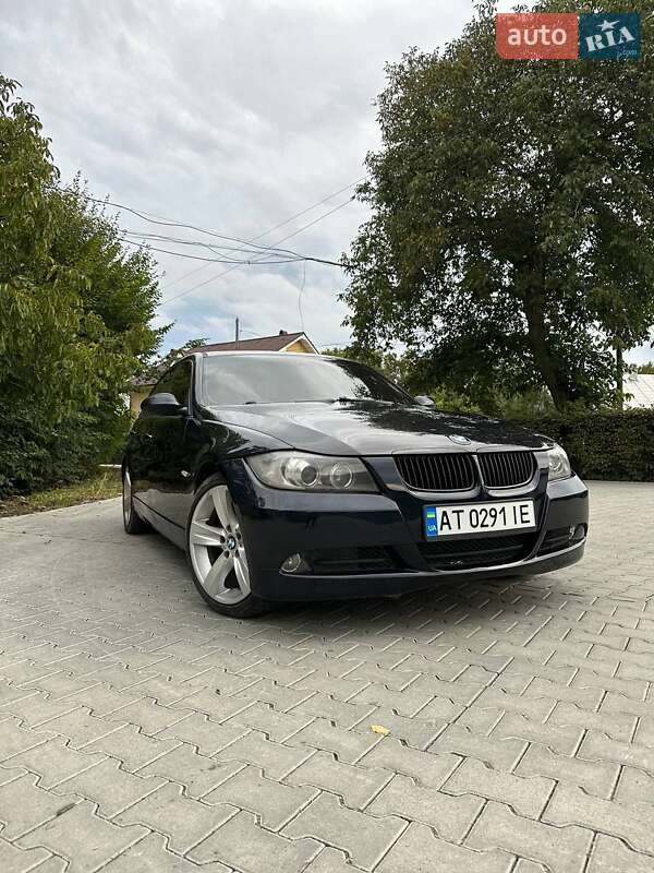 Bmw 325 (2006)