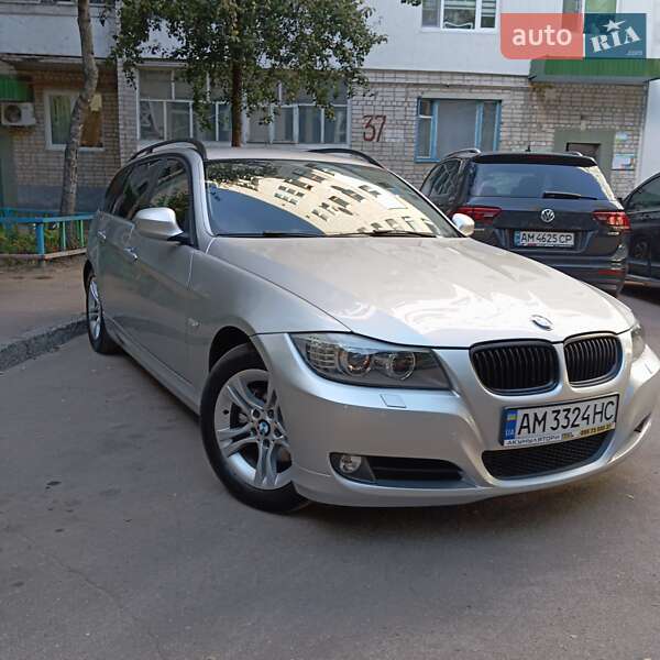 Bmw 318 (2010)