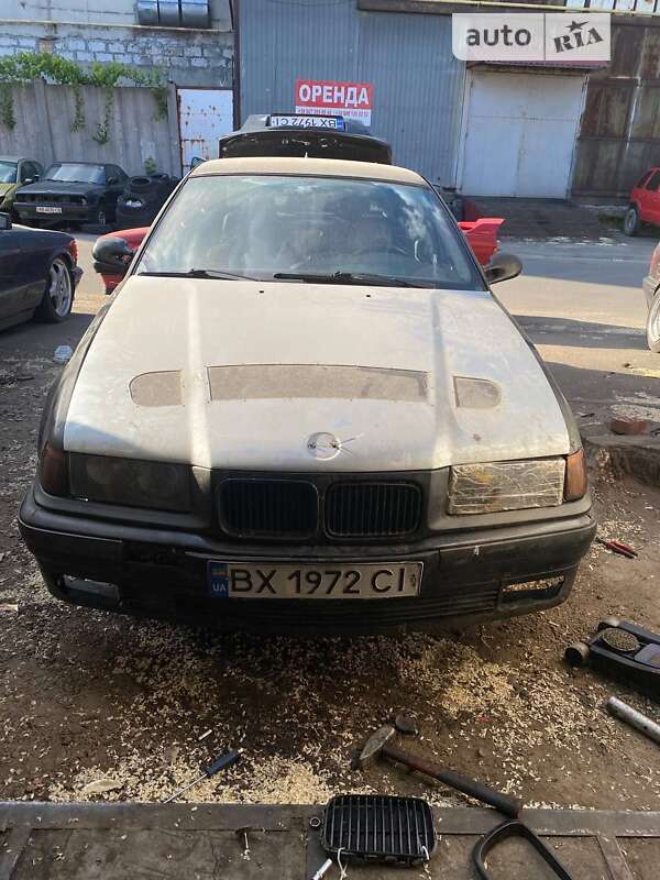 Bmw 3 series (1992)