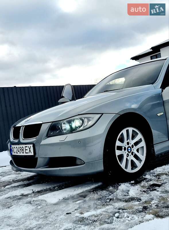 Bmw 3 series (2005)