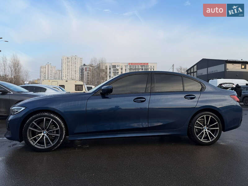 Bmw 3 series (2022)