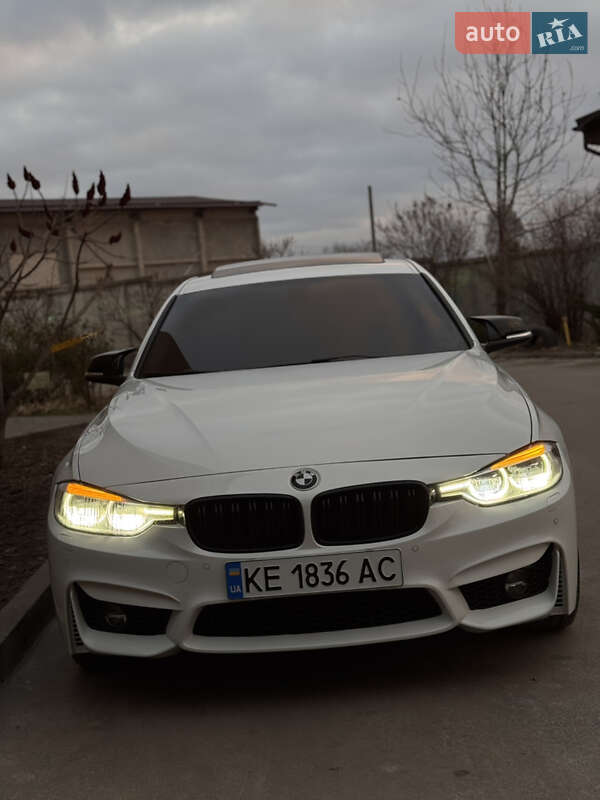 Bmw 3 series (2015)