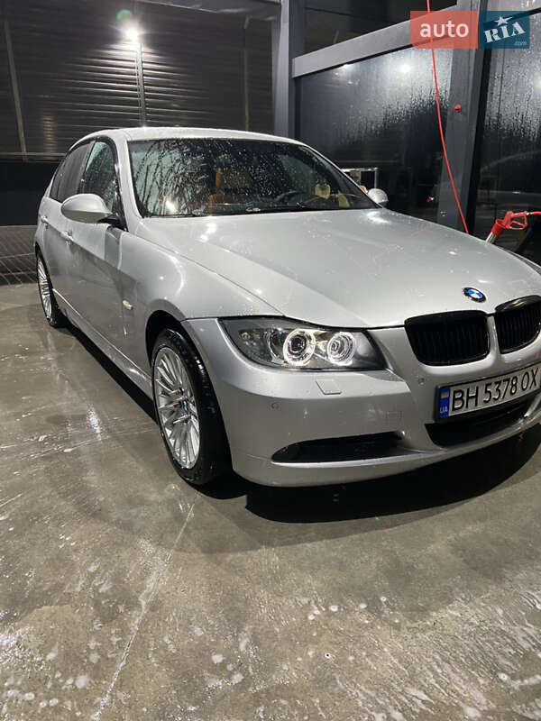 Bmw 3 series (2008)