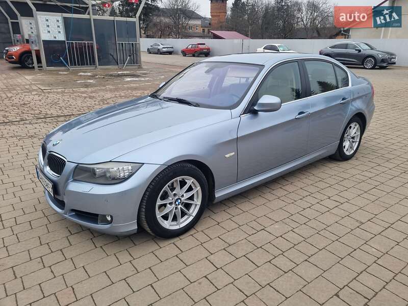 Bmw 3 series (2010)