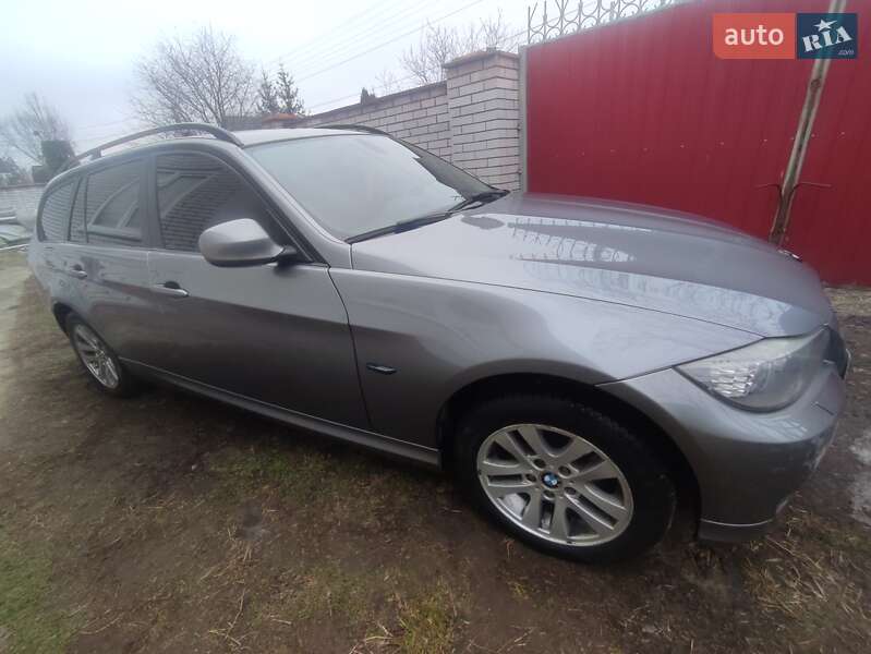 Bmw 3 series (2009)