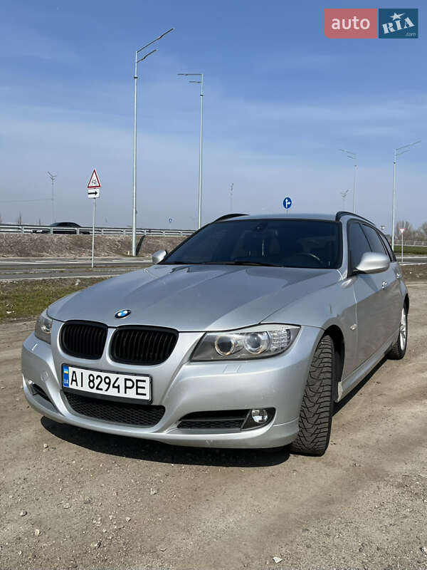 Bmw 3 series (2010)