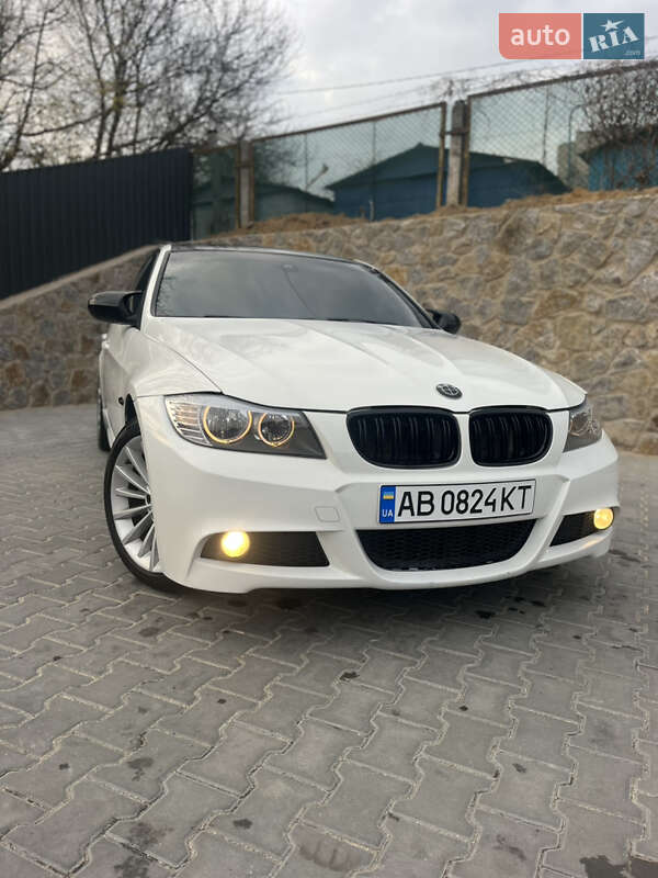 Bmw 3 series (2010)