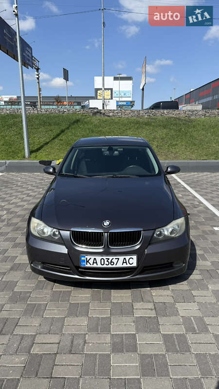 Bmw 3 series (2005)