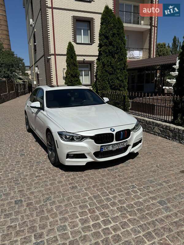 Bmw 3 series (2017)