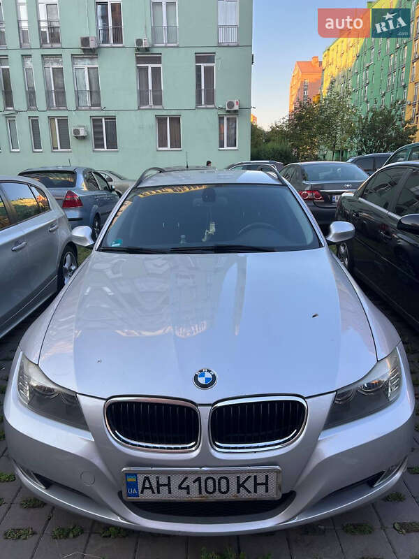 Bmw 3 series (2009)