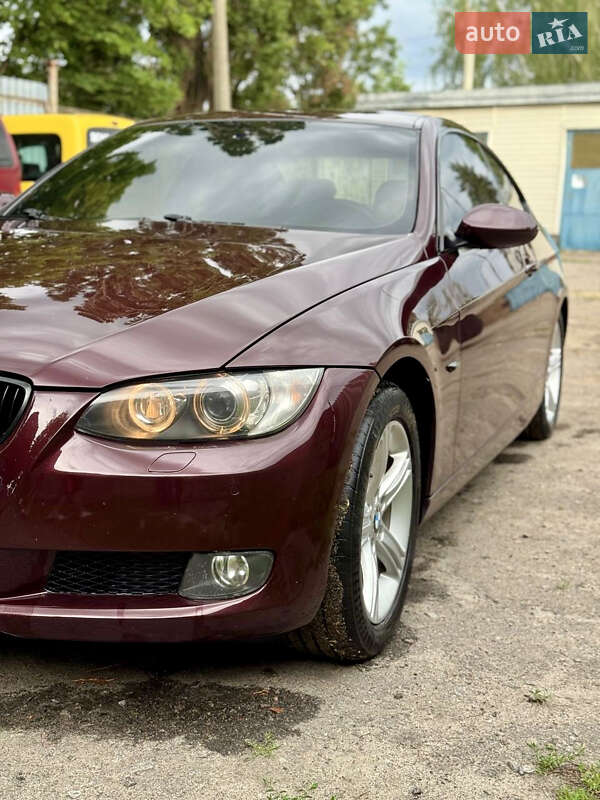 Bmw 3 series (2007)