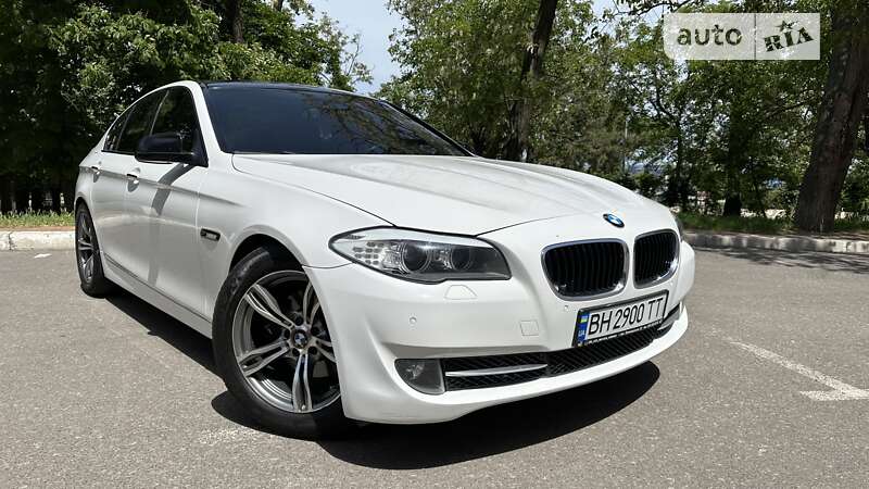 Bmw 520i (2012)