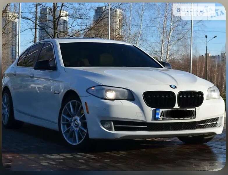 Bmw 528 (2012)