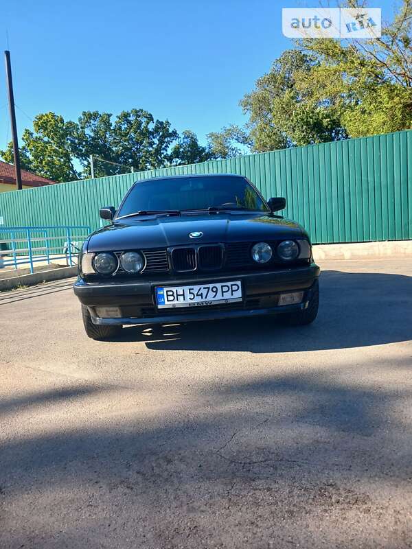 Bmw 525 (1988)