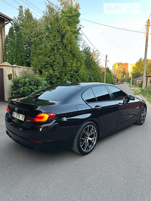 Bmw 528 (2011)