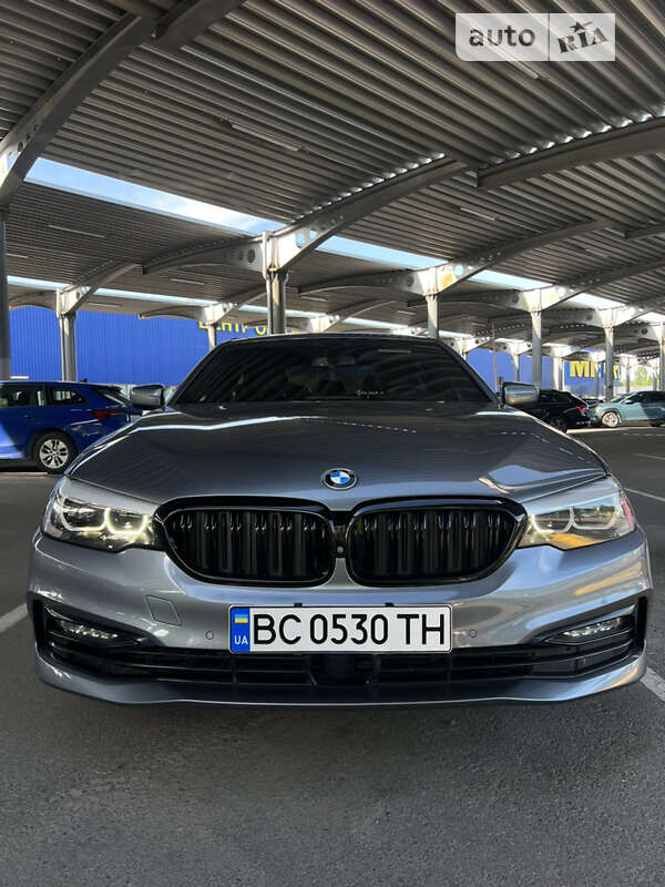Bmw 530xi (2017)