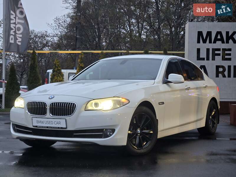 Bmw 523i (2011)