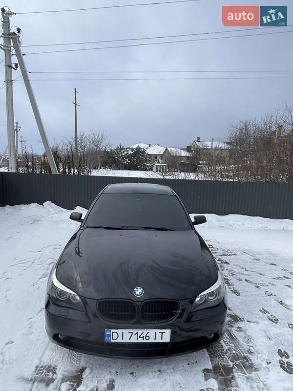 Bmw 530i (2005)
