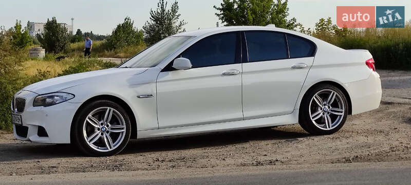 Bmw 5 series (2011)