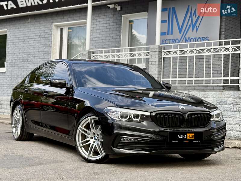 Bmw 5 series (2017)