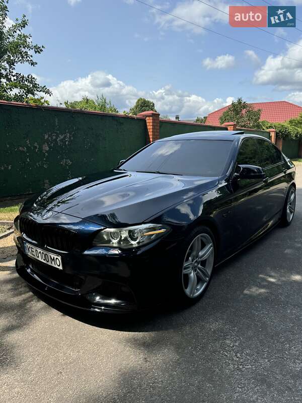 Bmw 5 series (2016)