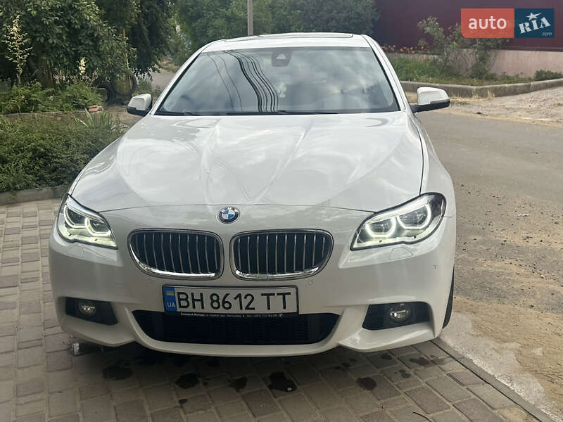 Bmw 5 series (2015)