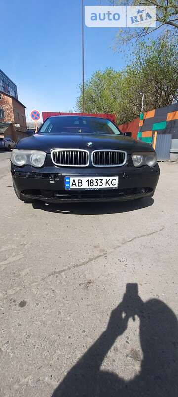 Bmw 745i (2001)