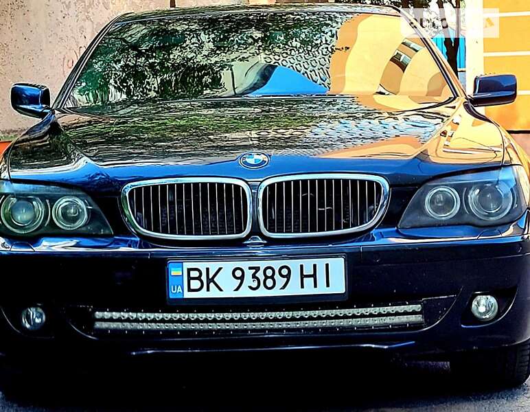 Bmw 7 series (2005)