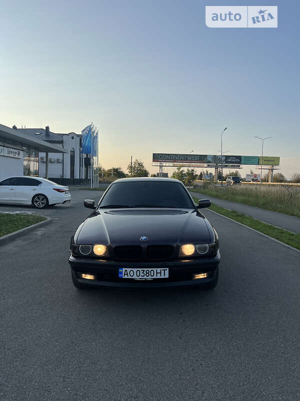Bmw 7 series (1994)