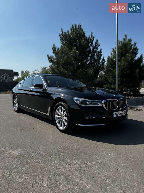 Bmw 7 series (2015)
