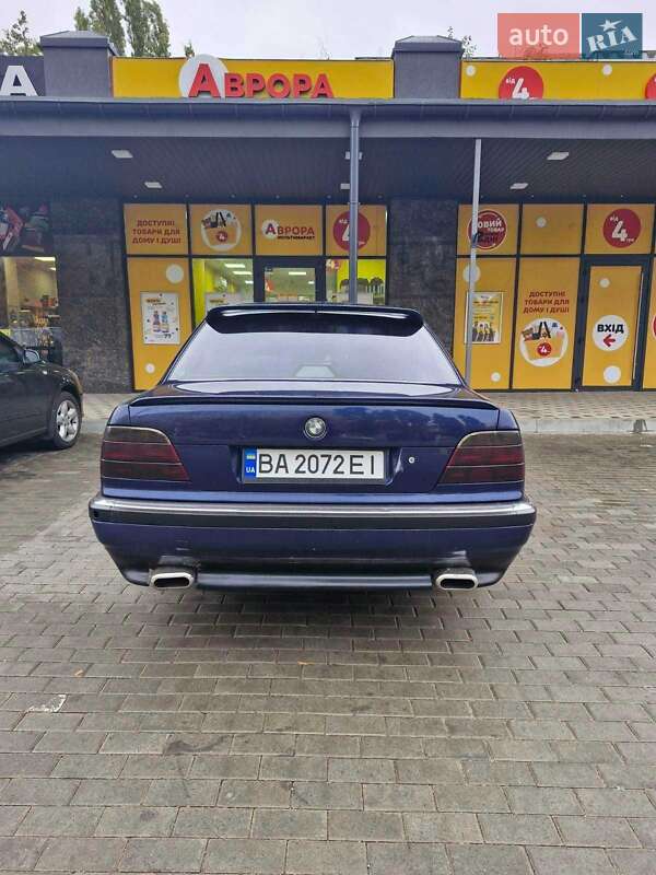 Bmw 735i (1998)