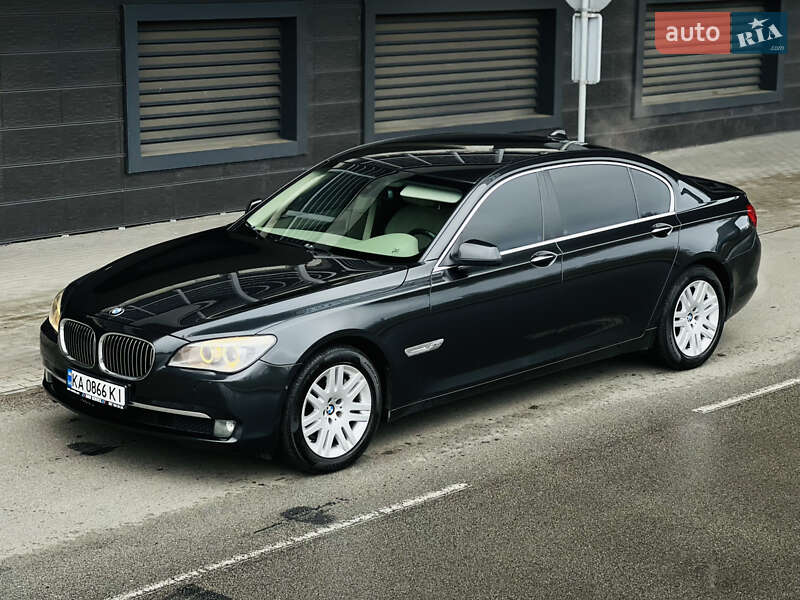 Bmw 7 series (2011)