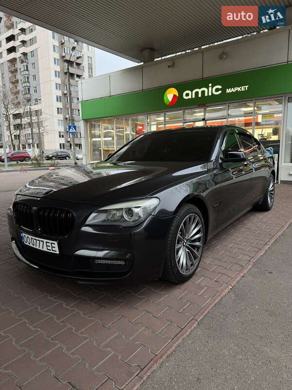 Bmw 7 series (2011)