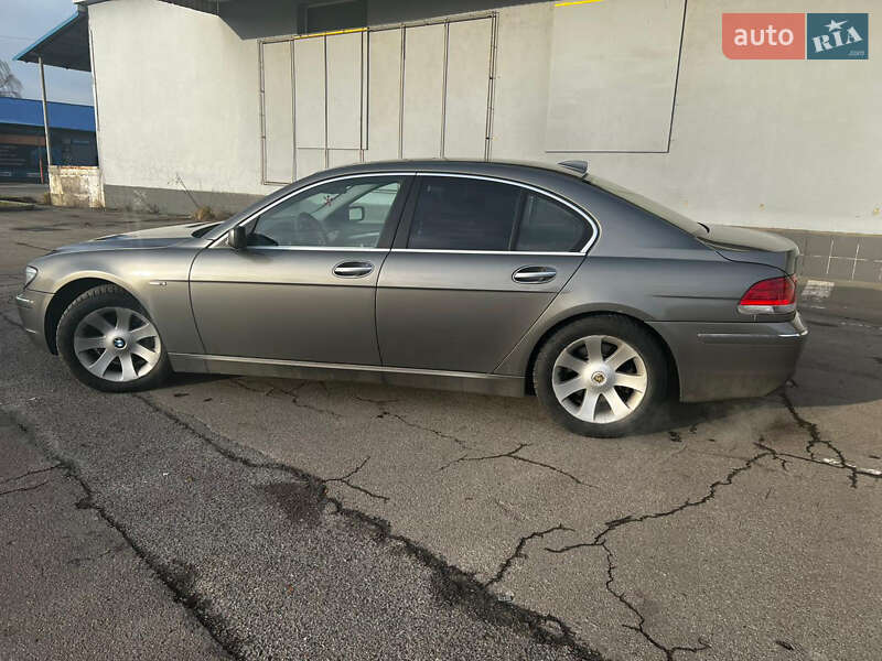 Bmw 7 series (2005)