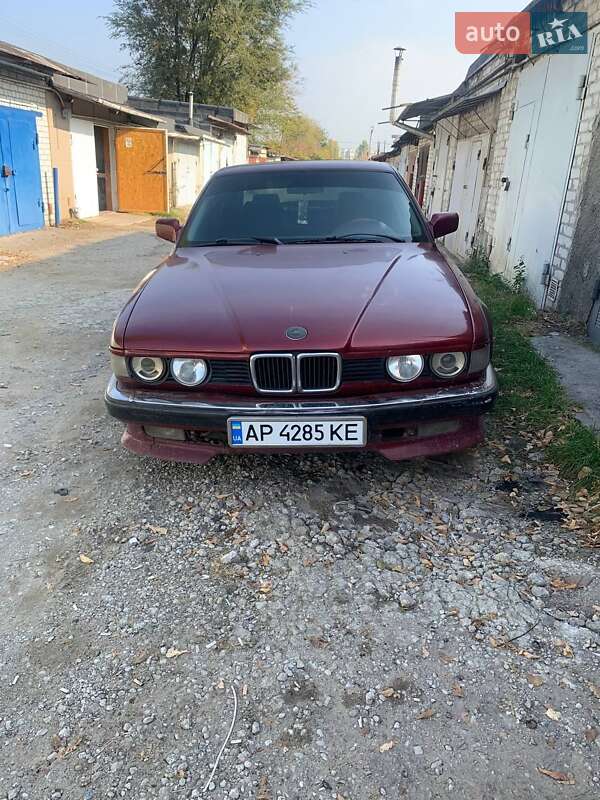 Bmw 7 series (1992)