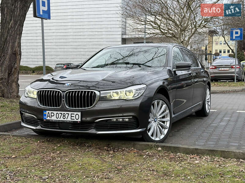 Bmw 7 series (2016)