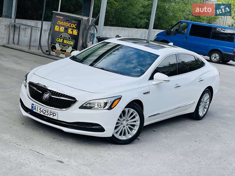 Buick Lacrosse (2018)