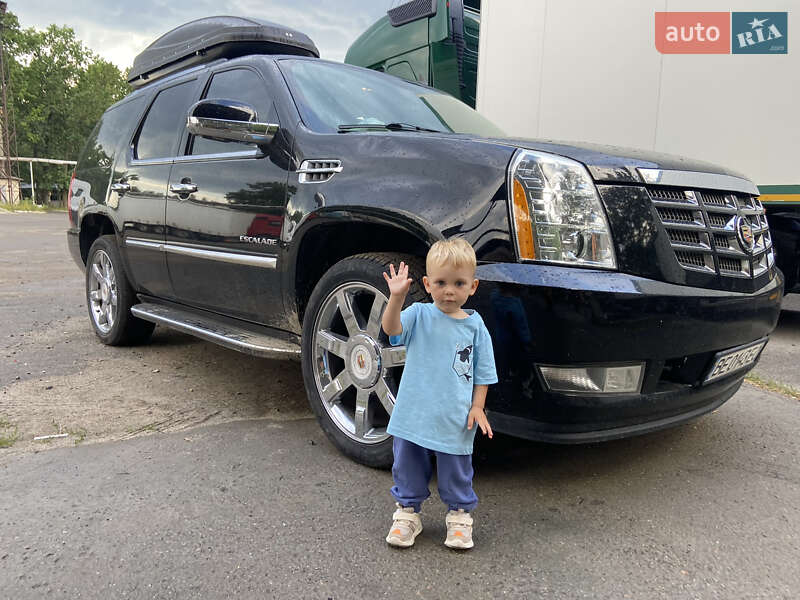 Cadillac Escalade (2013)
