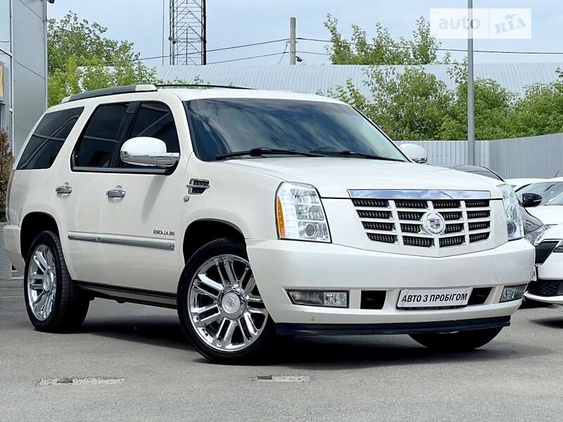 Cadillac Escalade (2010)