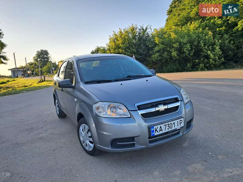 Chevrolet Aveo (2011)