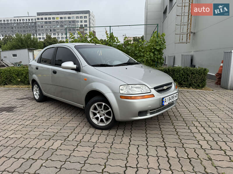 Chevrolet Aveo (2005)