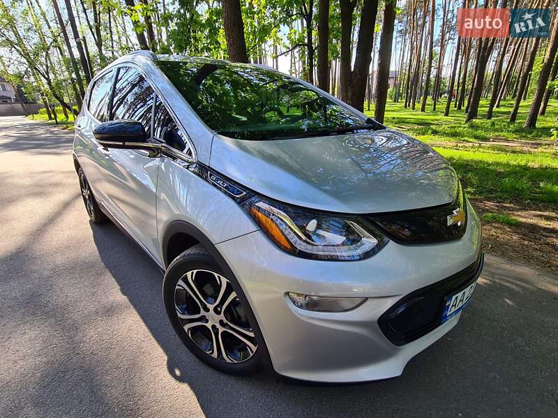 Chevrolet Bolt ev (2017)
