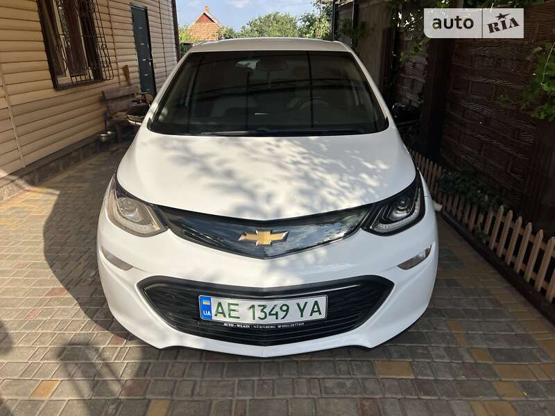 Chevrolet Bolt ev (2017)
