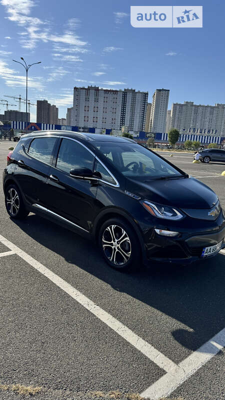 Chevrolet Bolt ev (2017)