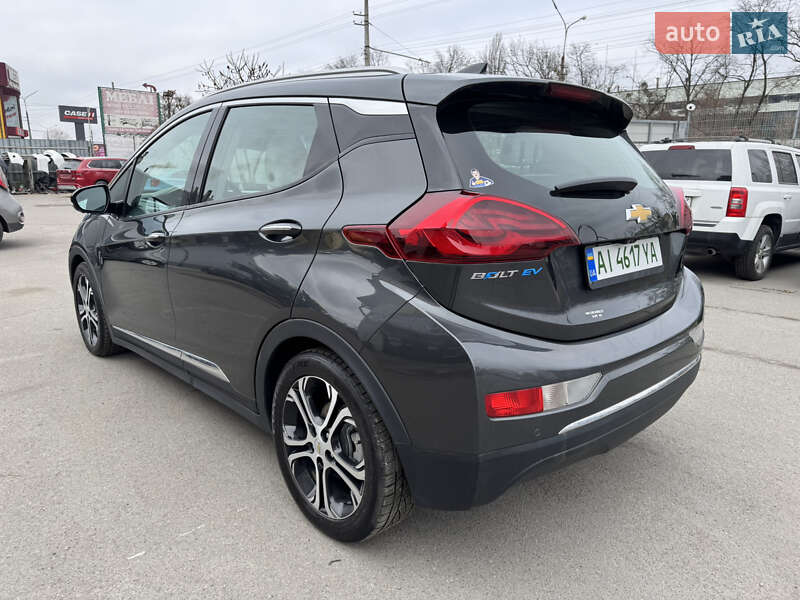 Chevrolet Bolt ev (2021)