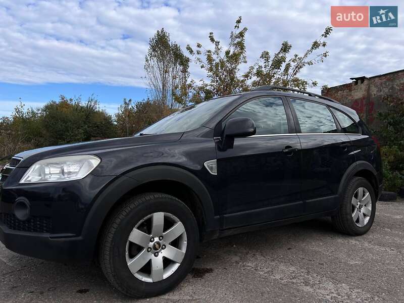 Chevrolet Captiva (2009)