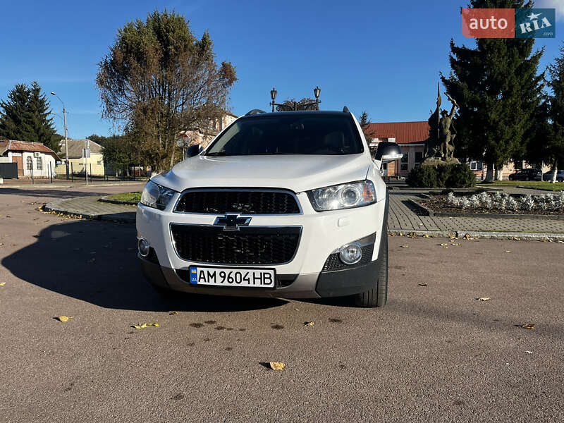 Chevrolet Captiva (2012)